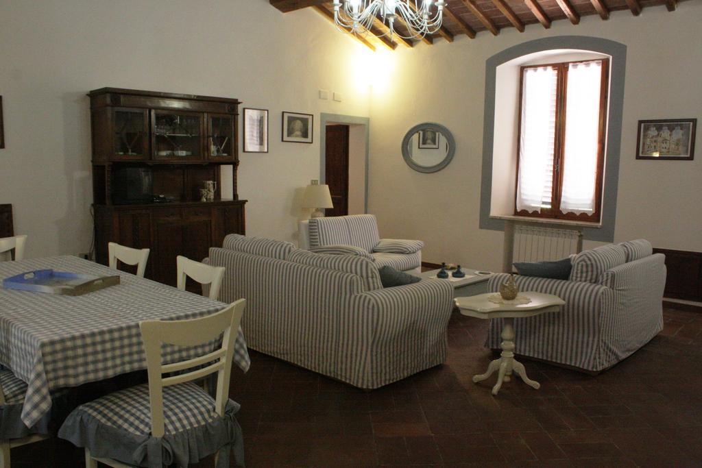 Agriturismo L' Agresto Villa Casole dʼElsa Værelse billede